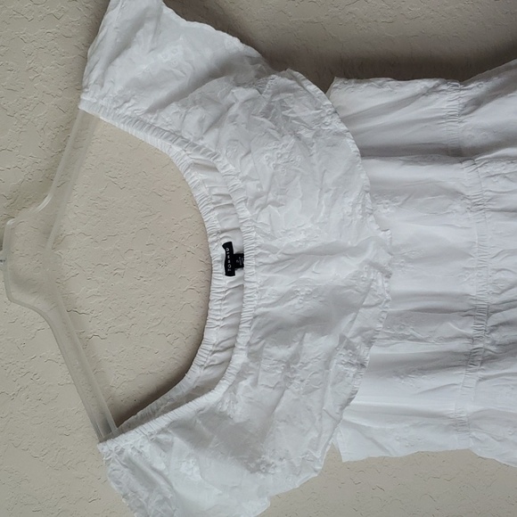 Torrid 2X white fit & flare floral embroidered dress with belt and pocke… - Picture 2 of 8